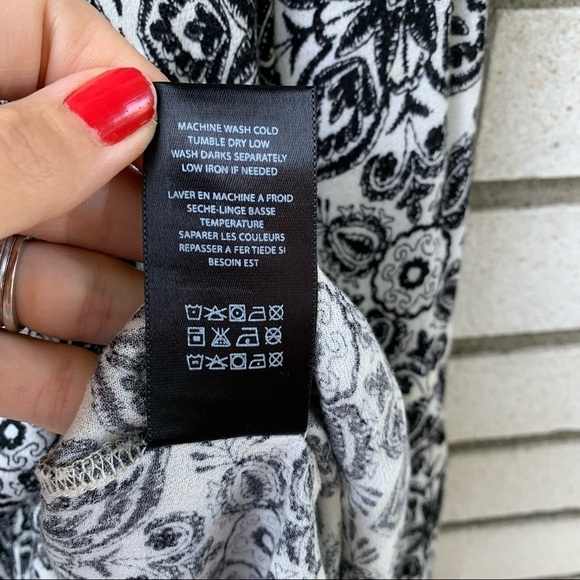 Anthropologie Eri + Ali Hervine Bell Sleeve Black White Blouse Top - Picture 7 of 11